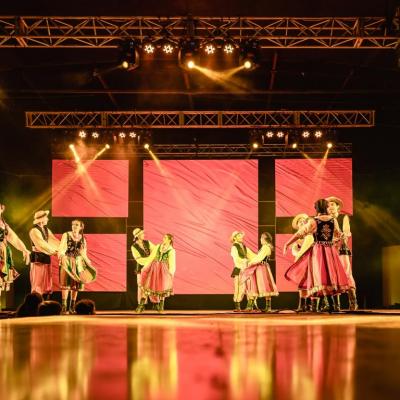Ballets 83